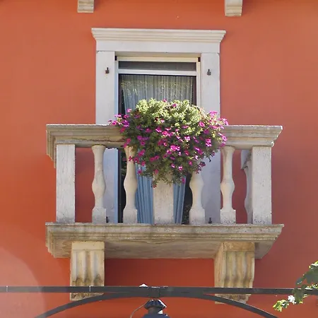 Appartement Lazzarini Battiala Nedeščina